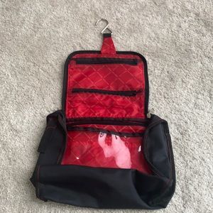 Jewelry/cosmetic bag